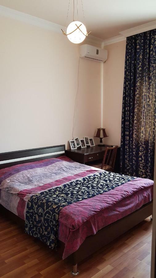 Guest House Luka Батумі Екстер'єр фото